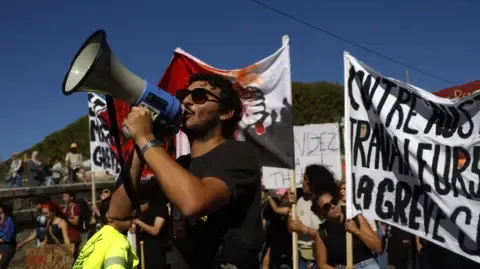 Nationwide Protests Begin Against Budget Cuts